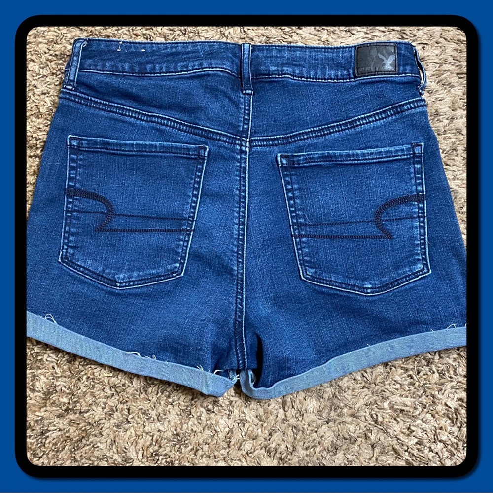 EUC High Waisted American Eagle Outfitters Blue Jean Shorts with Stretch